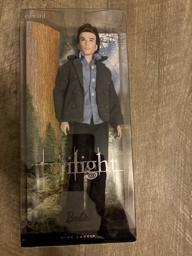 Twilight saga edward barbie - edward,