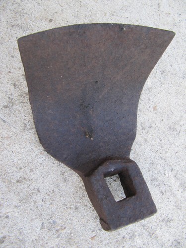 Outil ancien herminette