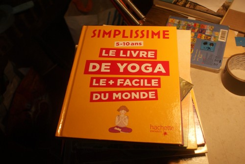 Simplissime livre de yoga - le,
