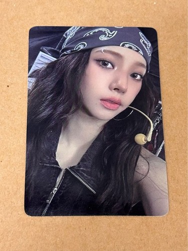 Aespa yzy photo card - aespa, valise