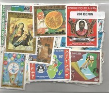 Lot 200 timbres du Benin