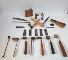 Ancien Outil. Ministère de la guerre. Mesures. Chasse. Cartouche.  Plomb.