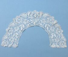 Dentelle ancienne - Col (Dentelle du Puy ?) - 48,50 cm. X 27 cm. - Antique Lace
