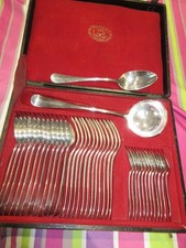ménagère christofle ancienne Uniplat, 12 couverts, 38 pcs métal argenté.