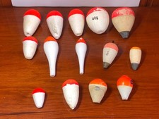 14 bouées/flotteurs de pêche