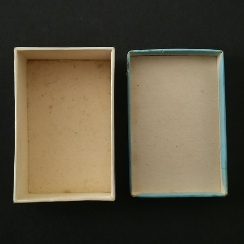 Petite boite vide - boite, carton