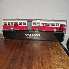 bus articulé / Ledbuss, Volvo