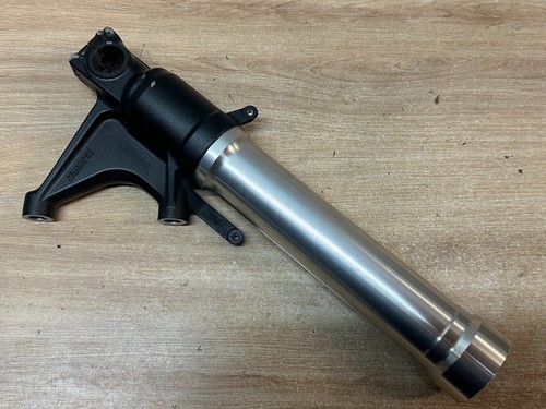 Fourreau fourche gauche - un,