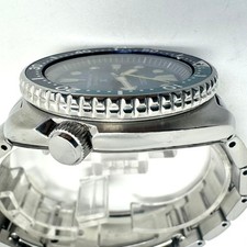 Montre de plongée analogique