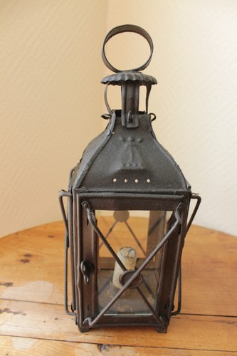 Ancienne petite lanterne - petite, à