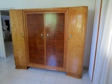GRANDE ARMOIRE (4 PORTES) TYPIQUE ART DECO EN CITRONNIER ET LOUPE D' ORME