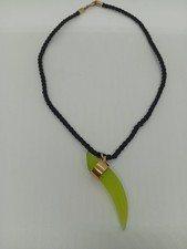 Pendentif Griffe de Daum, en parfait état de couleur verte