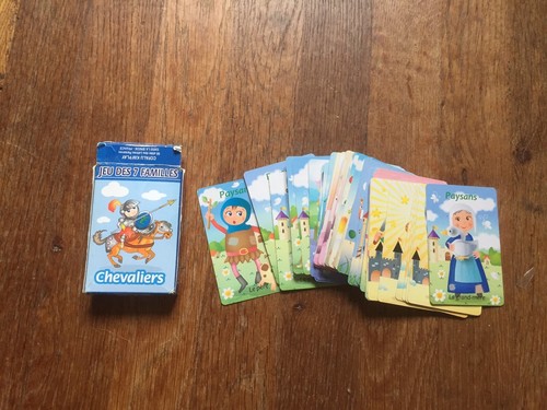 Jeu cartes familles - cartes,