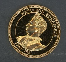 #B-MÉDAILLE DORÉE NAPOLEON BONAPARTE 1769-1821 Diam. 40 mm POIDS 28 gr