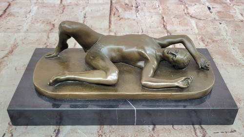 Sculpture bronze art - sculpture, en