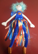 B10G / peluche poupée bleu