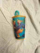 verre plastique avec paille