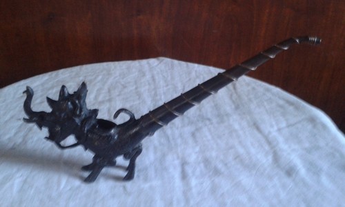 Chinese pipe table - de,