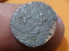 MONNAIE ROYALE AU DAUPHIN & FLEUR DE LYS - A REPERTORIER ! 0,58gr !