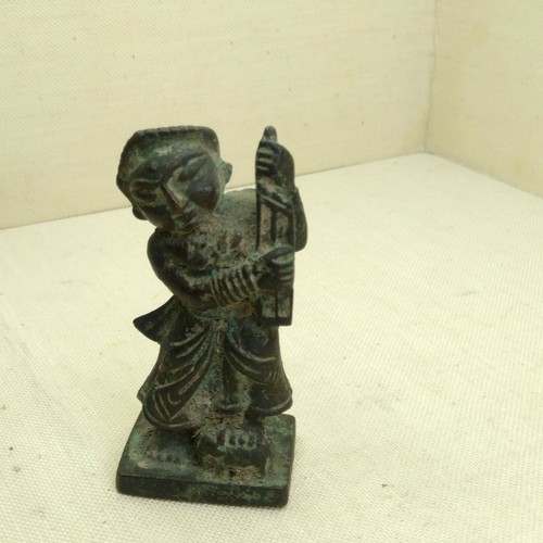 Antique chinese bronze - chinese, man