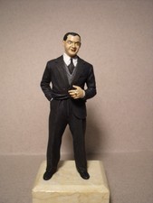 FIGURINE 1/18 PEINTE  JEAN