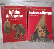 2 livres de Lobsang Rampa : HISTOIRE DE RAMPA + LA ROBE DE SAGESSE J'ai lu poche
