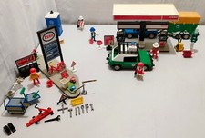 LOT PLAYMOBIL STATION SERVICE