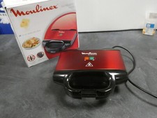 appareil à croque monsieur Moulinex model sm180811 ( occasion , défaut ) 