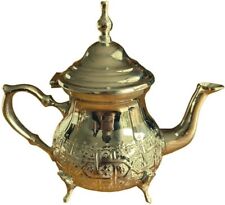 Théière Marocaine en Laiton Maillechort Doré 350 ml – Gravée Main, Design Fès