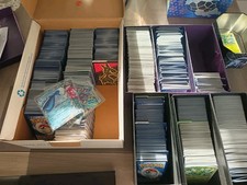 LOT DE 500 CARTES POKEMON NEUVES/FRANCAISES Sans doubles - 100 Brillantes 4 Ex 