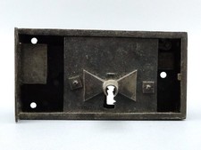 Ancienne grande serrure en fer forgé de porte old large wrought iron lock / 166