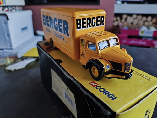 Corgi heritage 73007 - heritage,