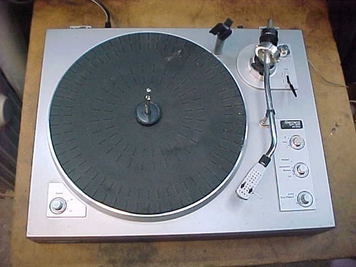 Garrard turntable - ,