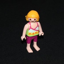 Playmobil fillette de la villa