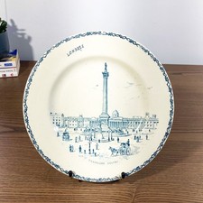 Assiette en faïence