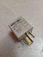 8D0951253 8D0 951 253 Bitron