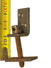 ANCIEN LOT DE 4 VIS ÉQUERRE ÉCROU PLAT POUR MONTAGE MEUBLE ARMOIRE