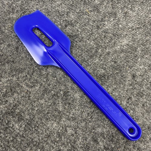 Tupperware paddle scraper - tupperware,