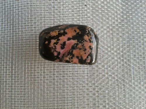 Rhodonite rose pakistan - rhodonite,