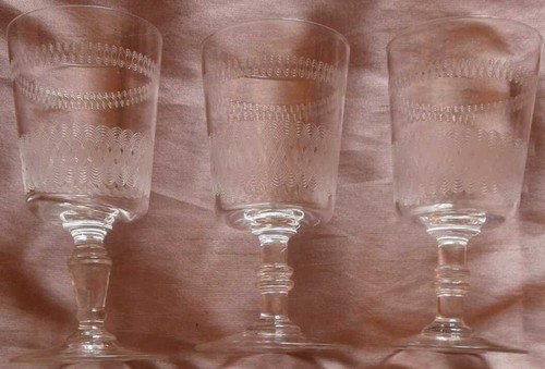 Verres cristal à frise - en,