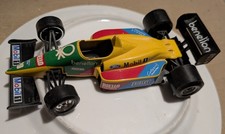 VOITURE BURAGO BENETTON FORD B