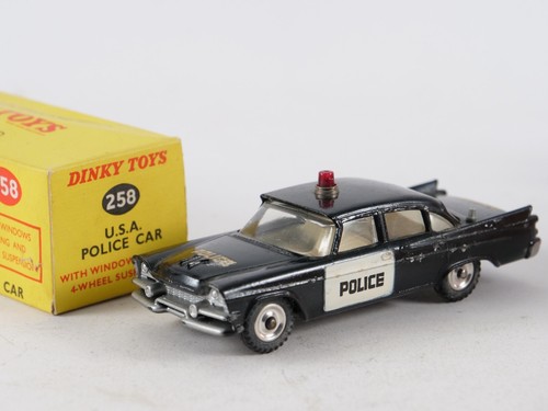 Dinky toys 258 dodge - n°,