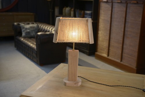 Lampe brutaliste orme - , et