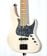 Guitare basse Atelier Z BETA4