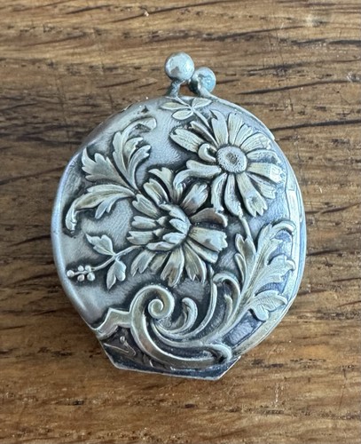 Ancienne boîte pilules - boîte,