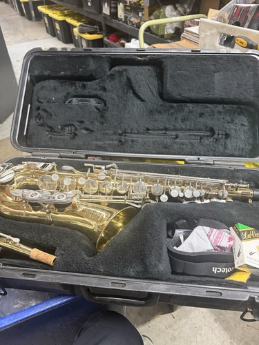 Bundy alto saxophone - ii, selmer