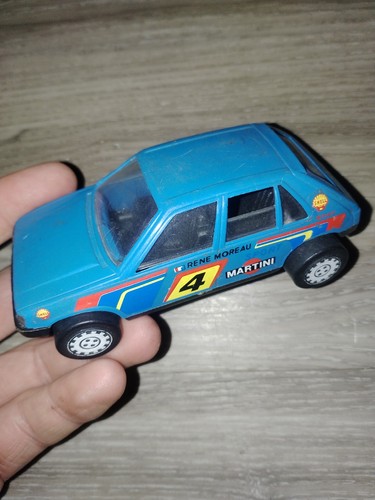 Voiture peugeot 205 bleu - voiture,