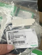 1PC New Schneider SR2USB01 PLC