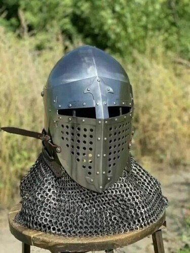 Casque chevalier - de,