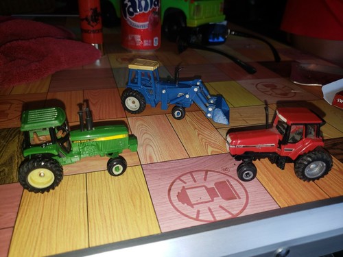 Ertl ford 35 tractor - ford, tw-35